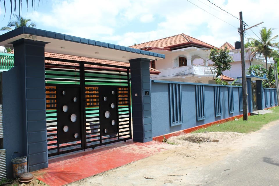 Facade/entrance, Street view