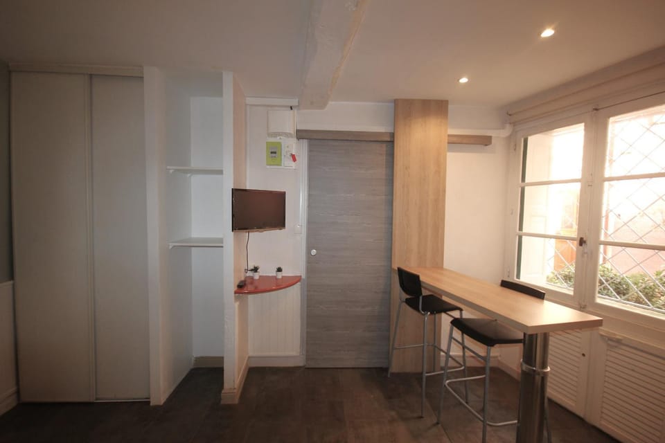 Treille RDC Apartment in Collioure