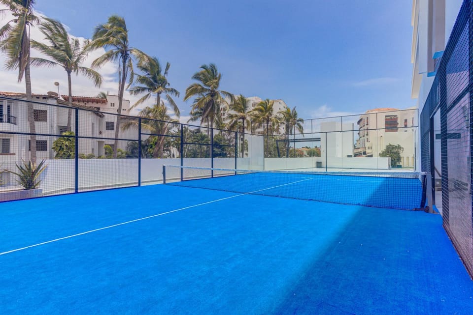 Tennis court