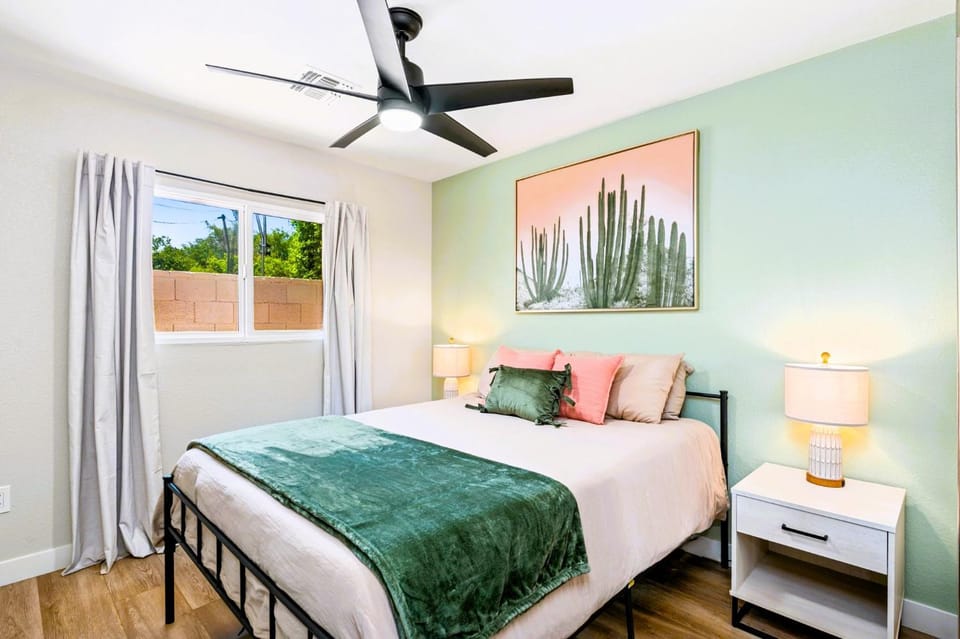 Bed, Bedroom