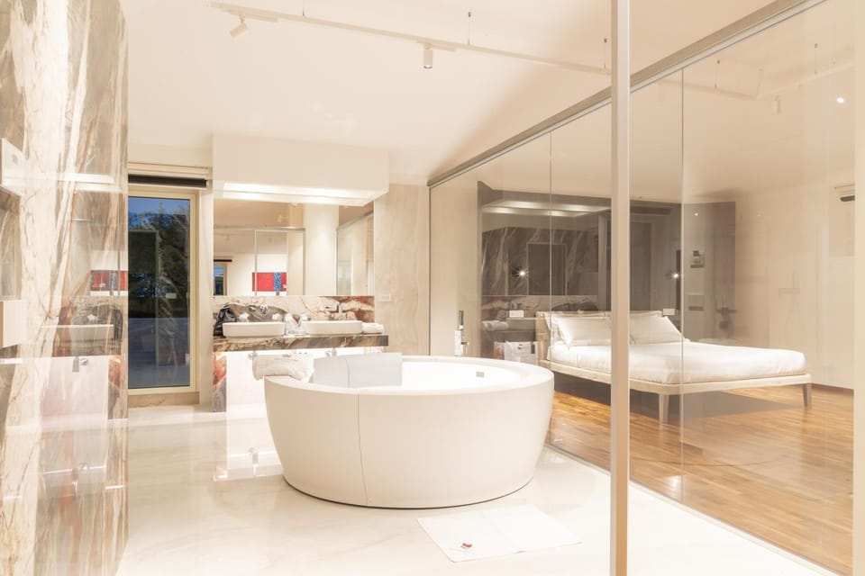 Bedroom, Bath