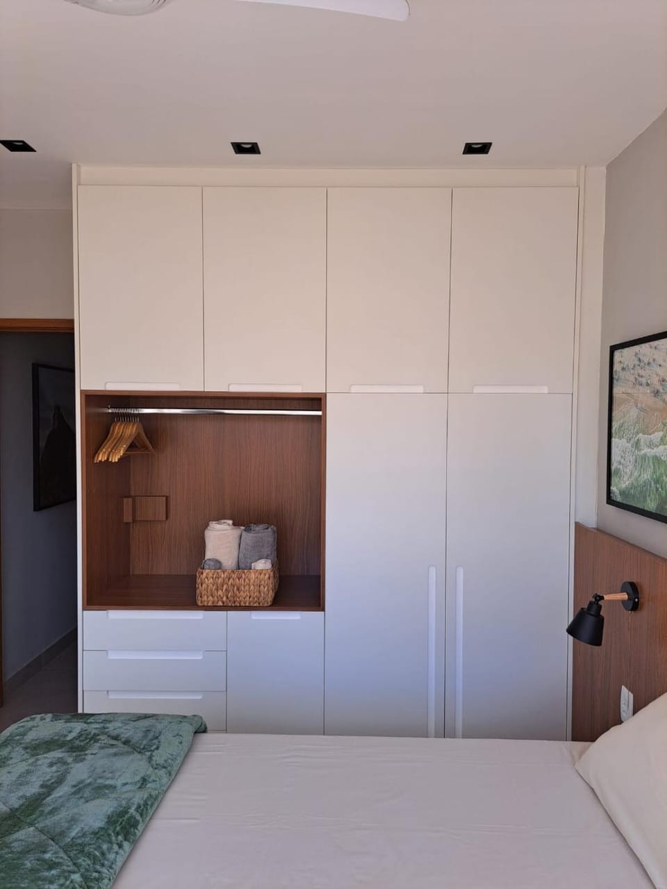 Bed, Photo of the whole room, Bedroom, wardrobe