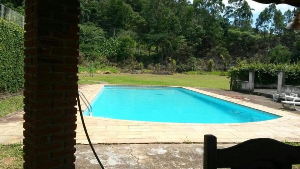 Casa de Campo Mairinque House in State of São Paulo