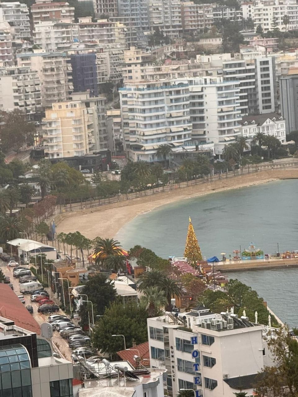 Beach, Location