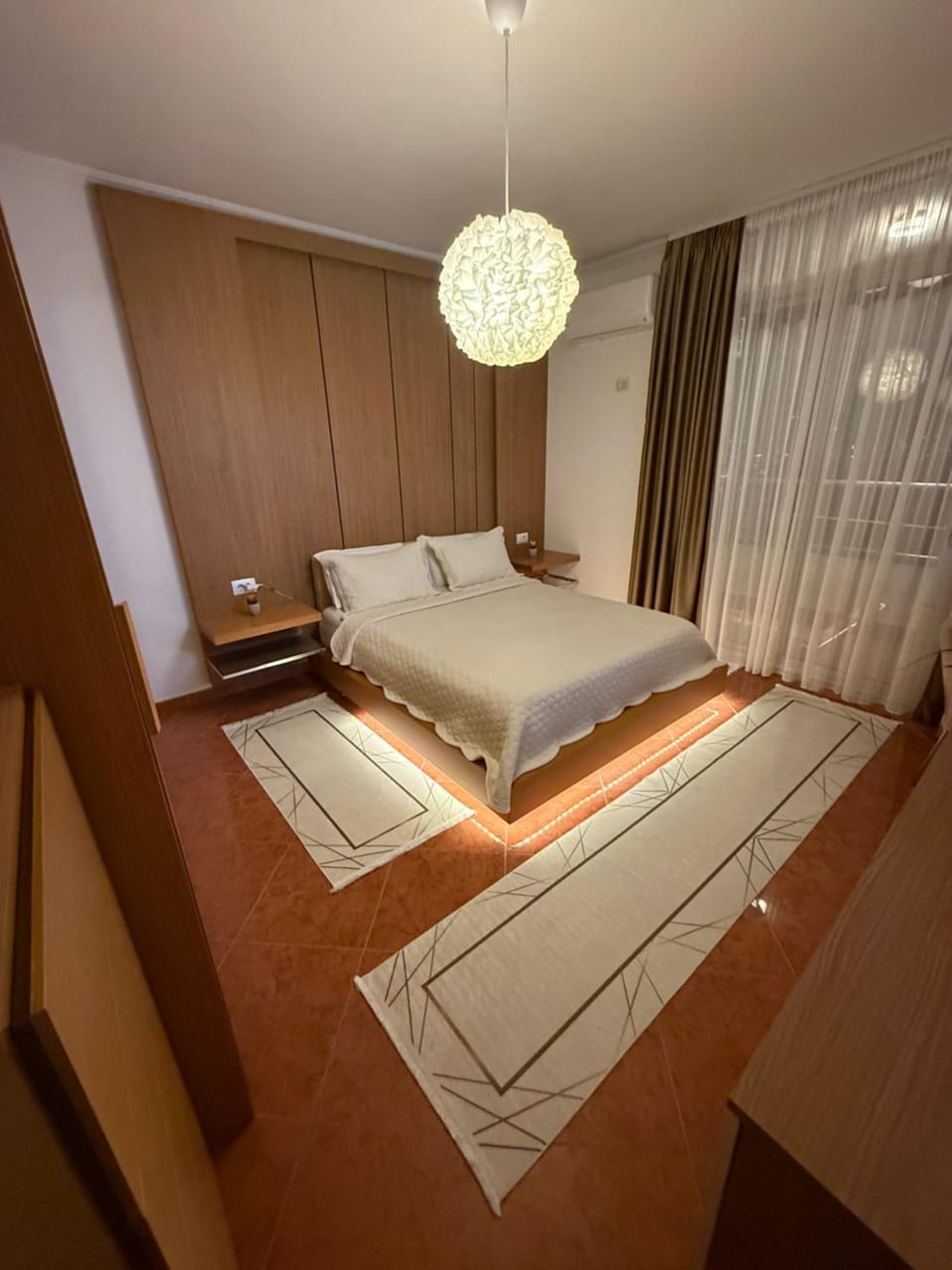 Bed, Photo of the whole room, Bedroom, wardrobe
