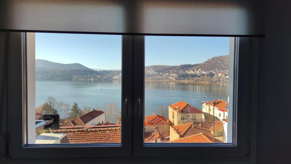 Day, Natural landscape, Photo of the whole room, Lake view, Lake view, Mountain view