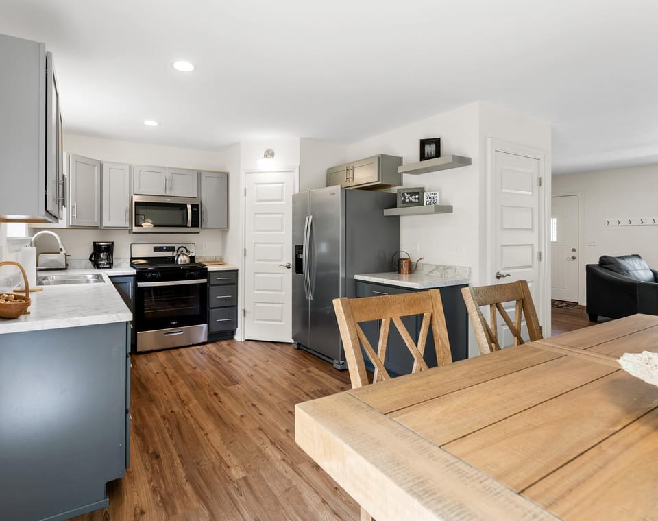 Silverside House - Pet Friendly - Centrally Located House in Muskegon
