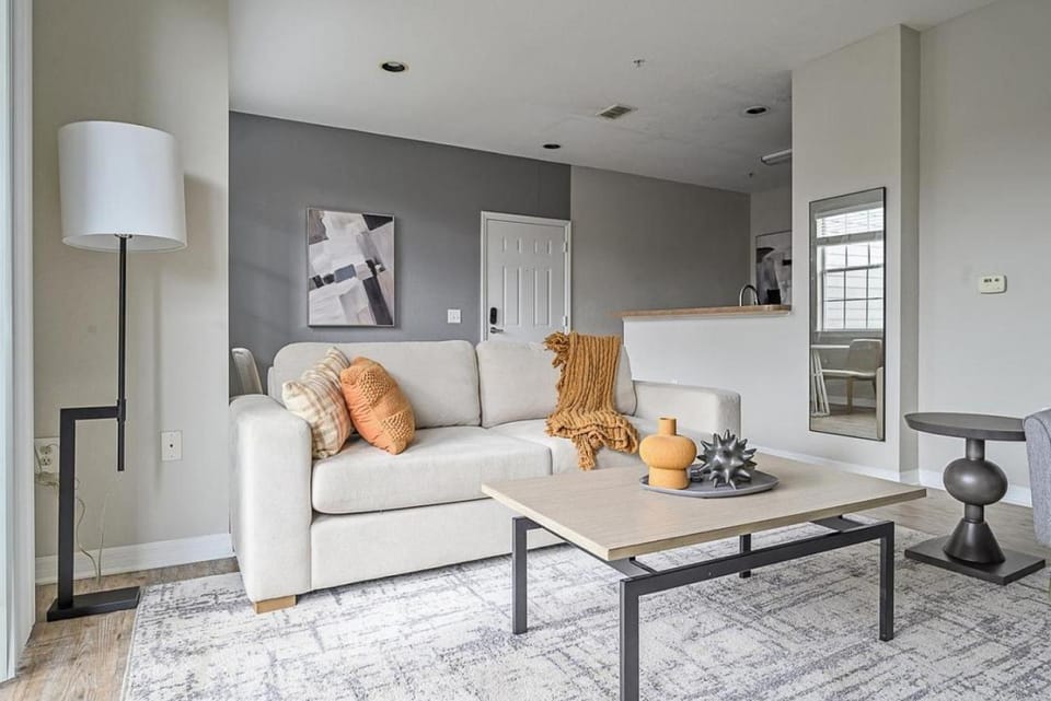 Landing at Halston Citrus Ridge - 1 Bedroom in Downtown Four Corners Apartment in Osceola County