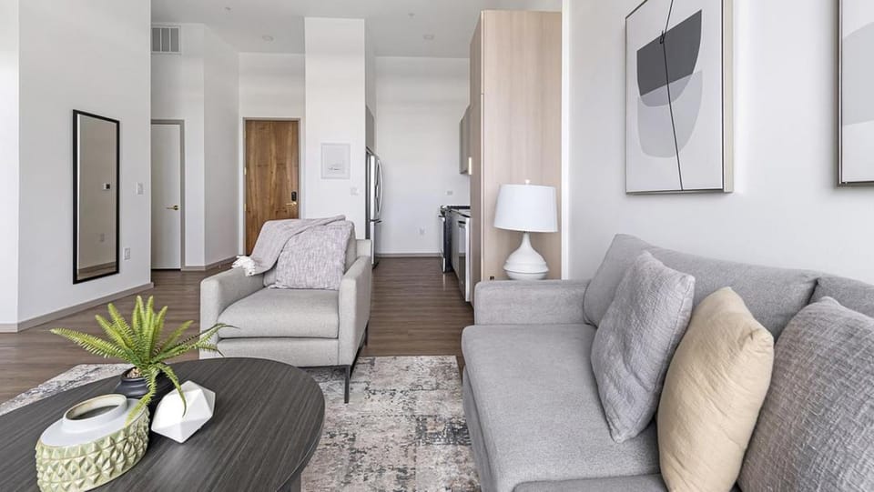 Landing at Vestra at UnCommons - 1 Bedroom in Spring Valley Apartment in Spring Valley