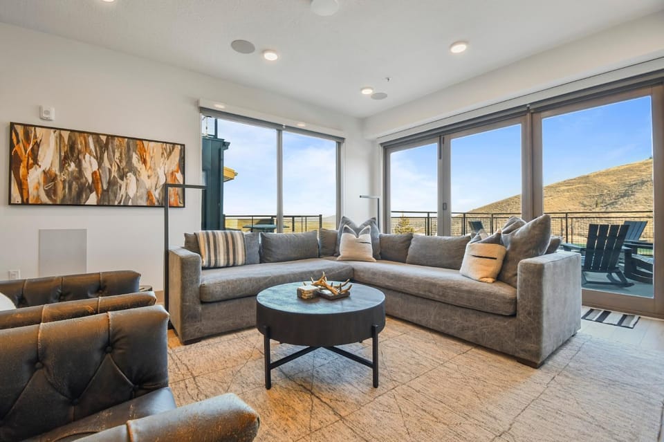Kings Crown 201C House in Park City