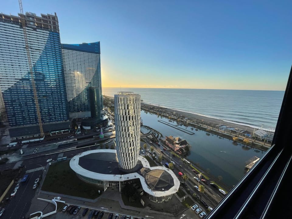 Nearby landmark, Day, Bird's eye view, City view, Sea view
