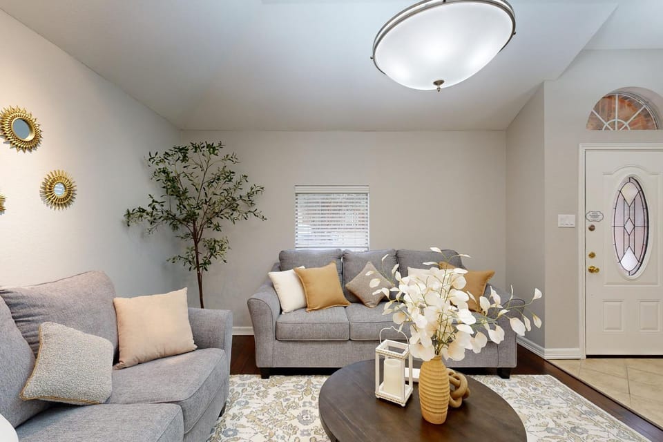 Games, Backyard and Patio Spacious Home in Frisco House in Frisco