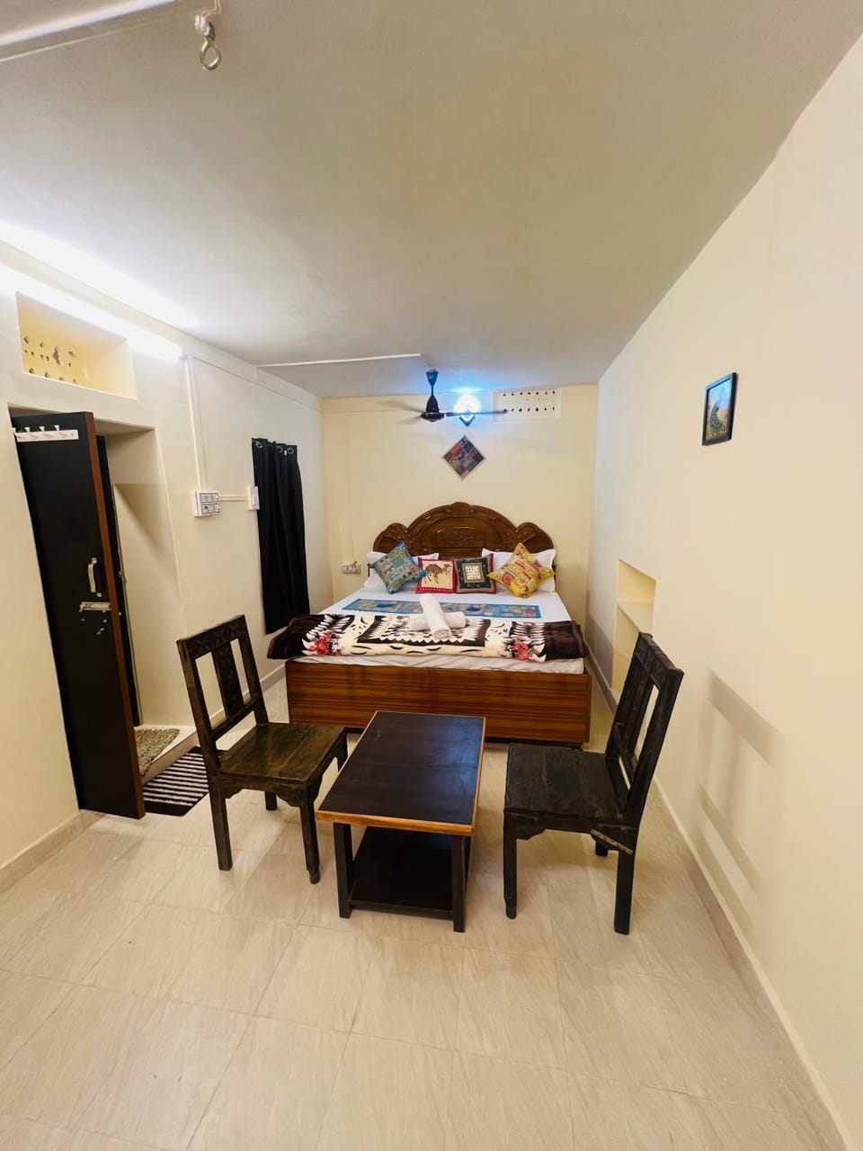 La purezza stay and restaurant Vacation rental in Sindh