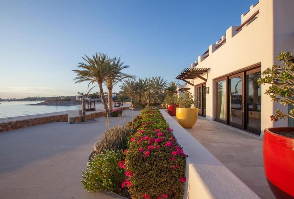 Residence 101-102 Playa De La Paz by Cabo Villas Villa in Baja California Sur