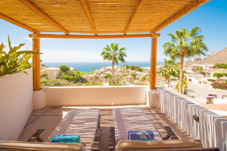 Patio, Day, Natural landscape, View (from property/room), Balcony/Terrace, Seating area, Sea view