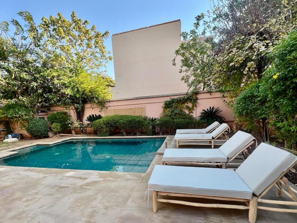 Garden, Swimming pool