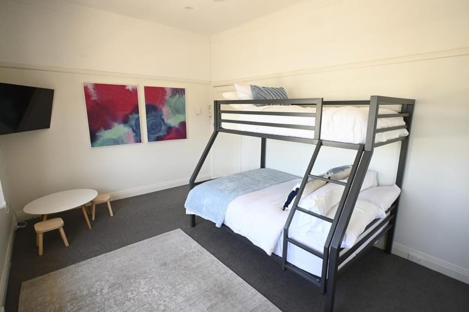 Townhouse in Glen Iris Apartment in Melbourne
