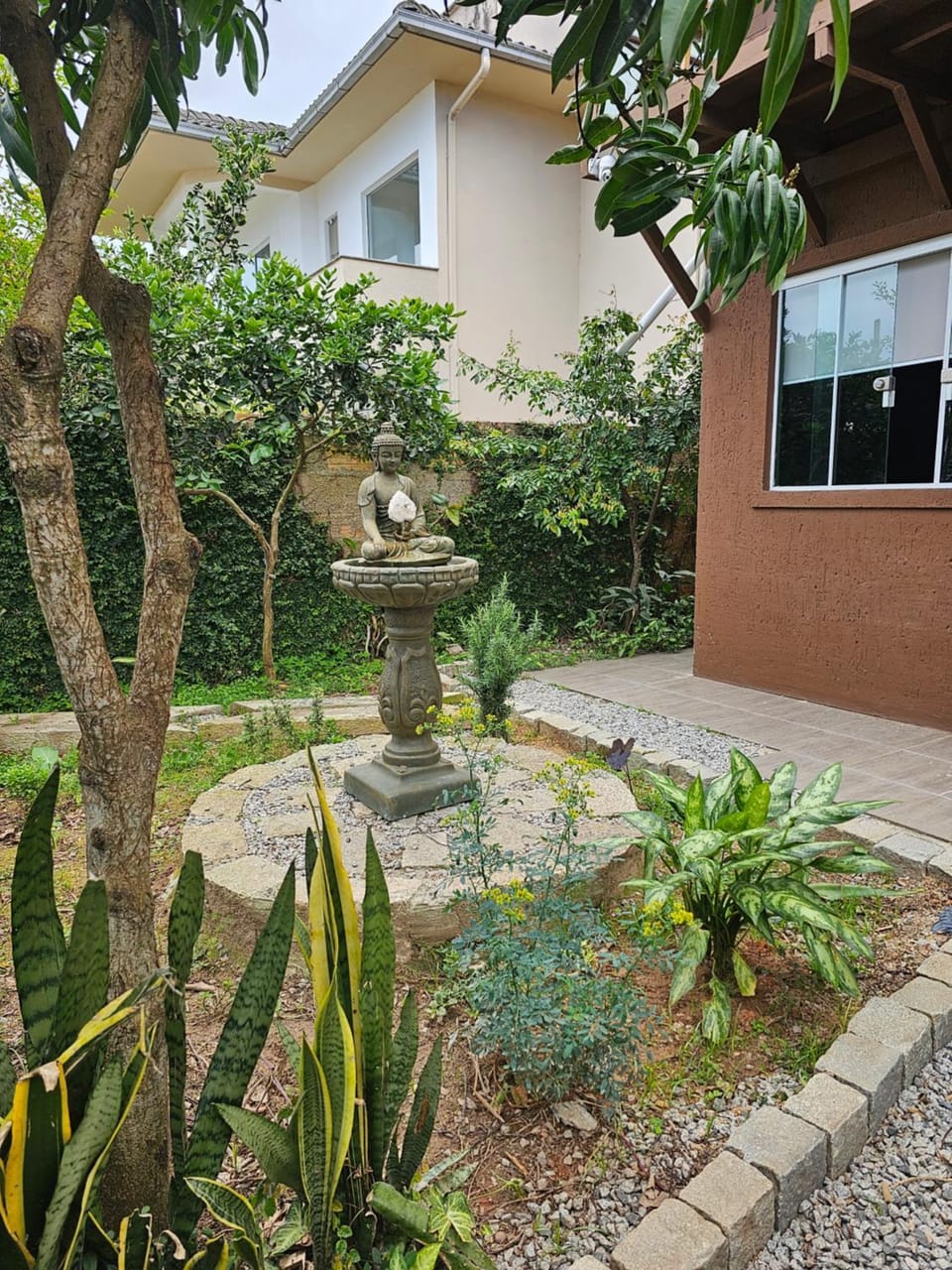 Property building, Garden