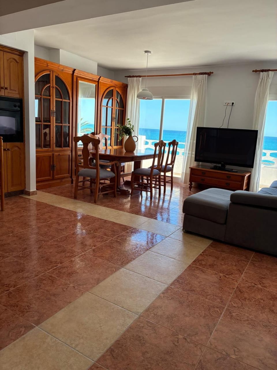 TV and multimedia, Sea view