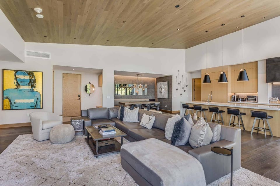 One Snowmass West 601 by Snowmass Mountain Lodging Apartment in Snowmass Village