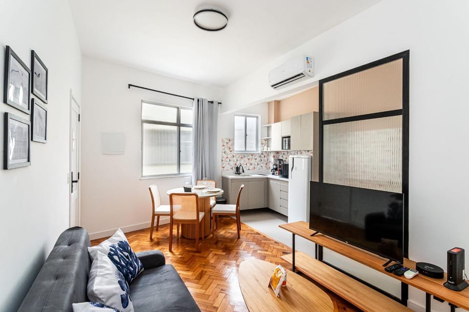 Living room, Dining area, Communal kitchen