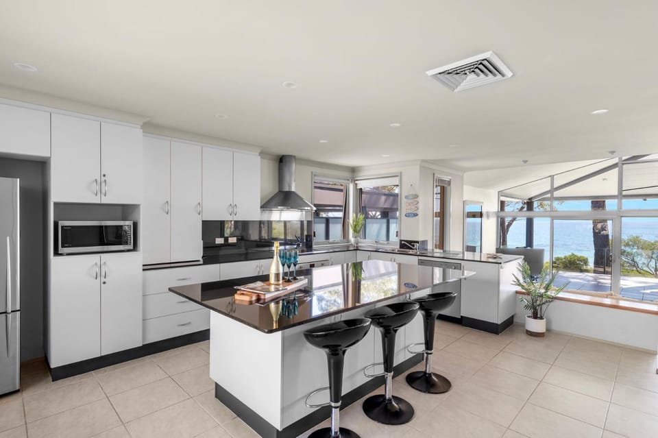 Famagusta - Belle Escapes Jervis Bay House in Vincentia