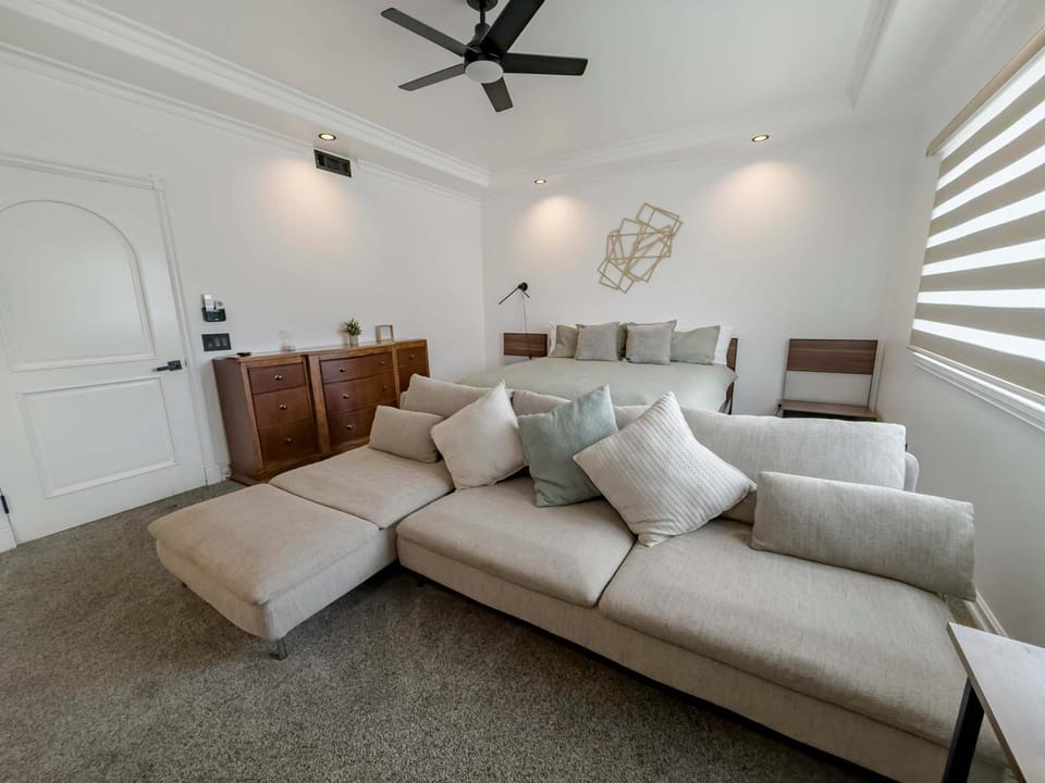 Munguia Summit Camp Modern Home Unit A Apartment in Big Bear