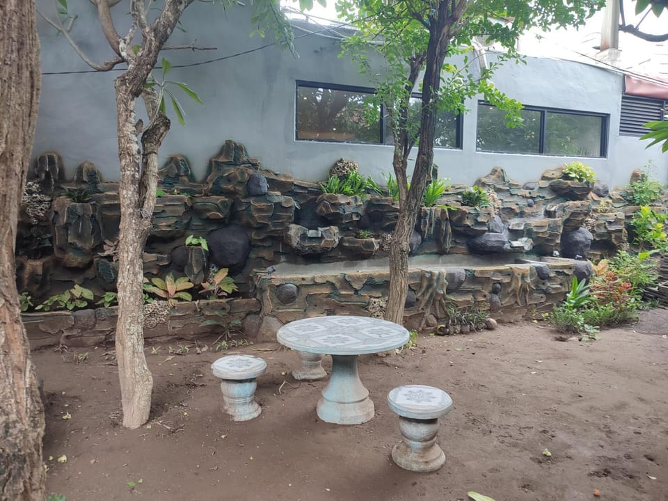 Dhi Hotel in Abang