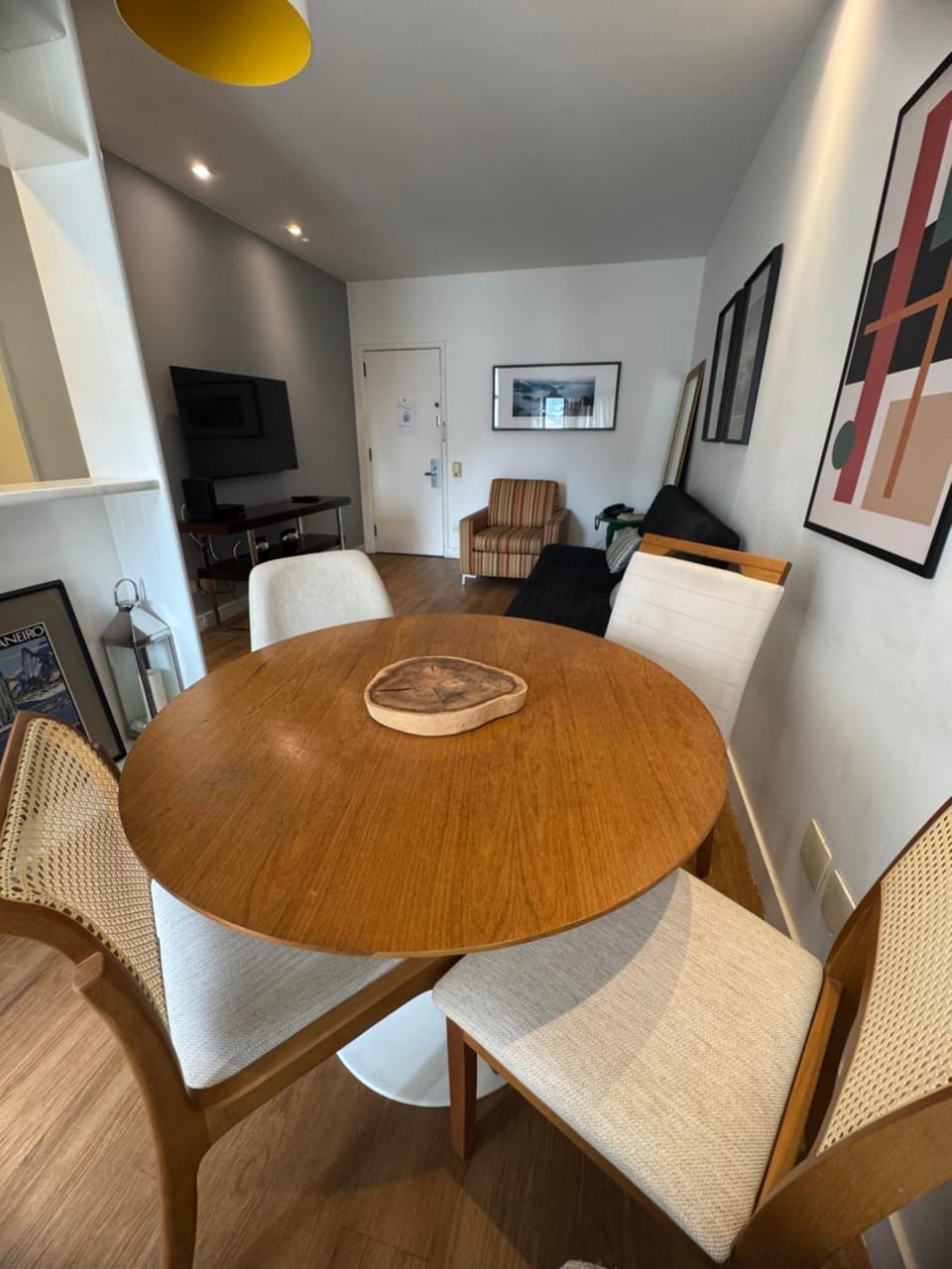 Communal lounge/ TV room, TV and multimedia, View (from property/room), Living room, furniture, internet, pet friendly, toaster, wardrobe, kitchen, air conditioner