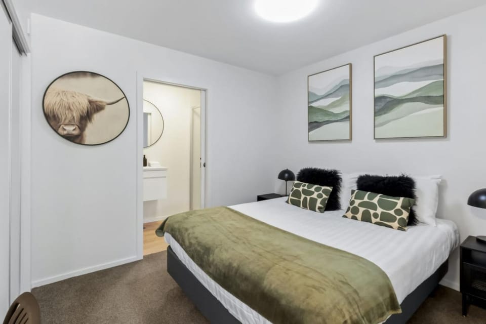 Charming-on-fryer-central-apt-and-walk-to-town Apartment in Queenstown