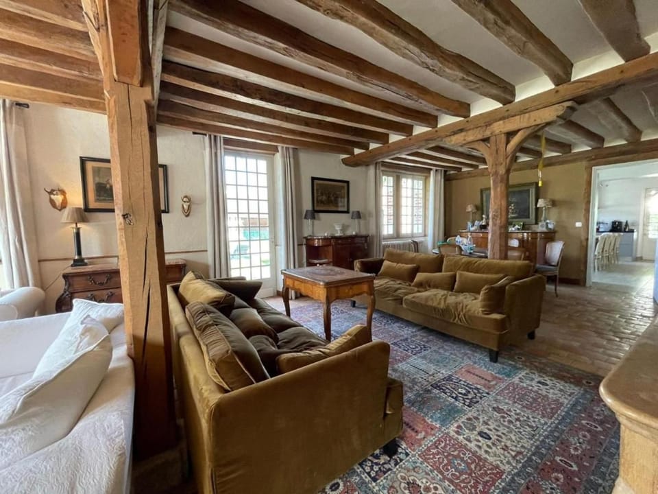 Évasion Sologne : Maison de charme, piscine privée, animaux permis - FR-1-590-556 House in Centre-Val de Loire