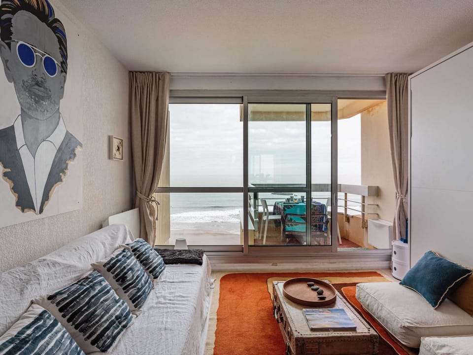 Studio en front de mer avec piscine et Wi-Fi à Biarritz - FR-1-3-621 Apartment in Biarritz