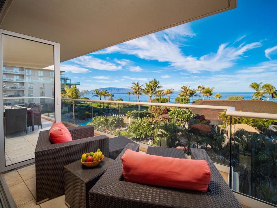 Oceanfront Views Above Dukes - Wrap Around Lanai - Outdoor Kitchen Honua Kai H351 House in Kaanapali