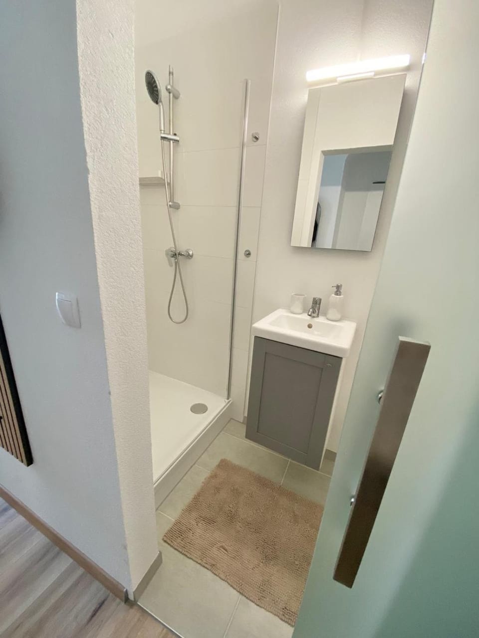 Shower, Bathroom