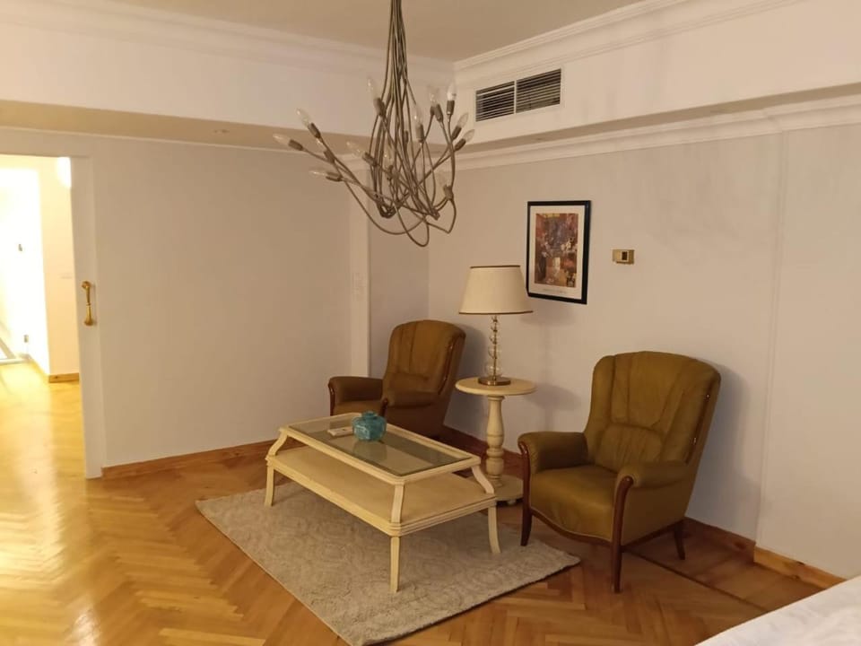 كورنيش النيل المعادي Apartment in New Cairo City