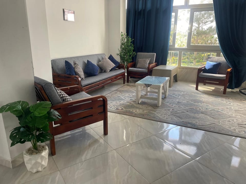 Royal Chalet Maamourah Beach Apartment in Alexandria