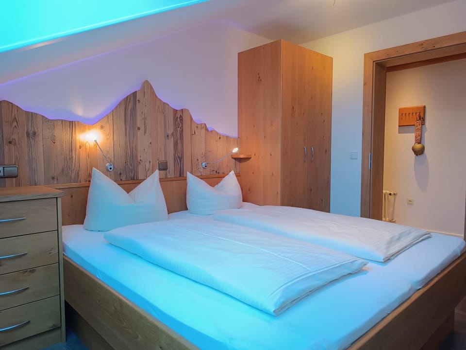 2-Raum FeWo Gipfelstürmer - Hallenbad & Sauna Apartment in Sonthofen