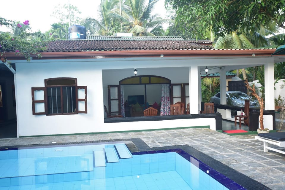 Pool view, Swimming pool, Parking