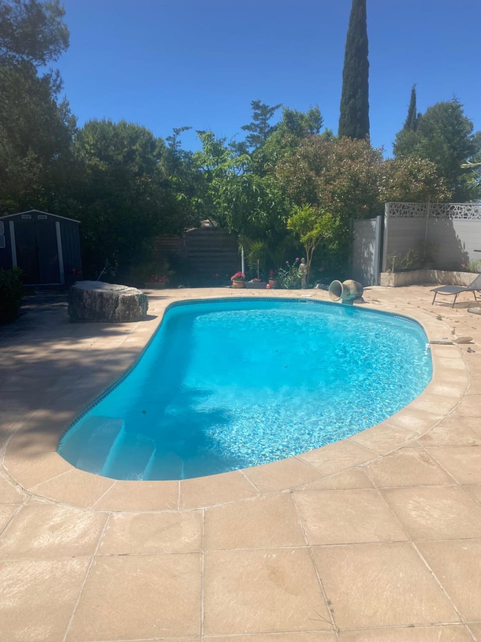 Swimming pool