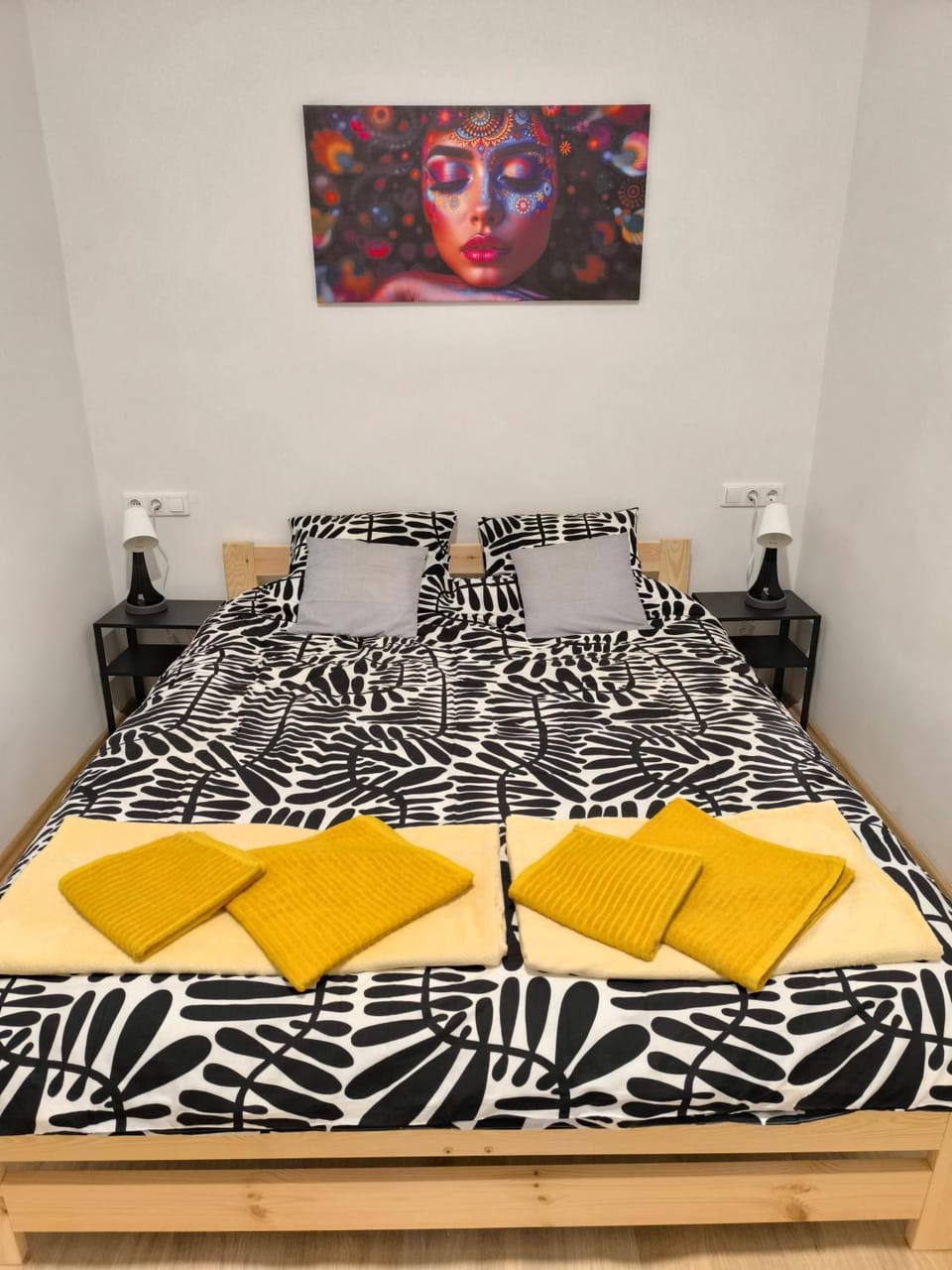 Bed, Bedroom
