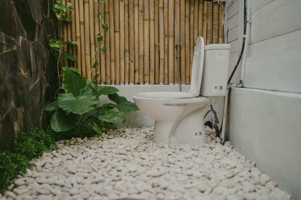 Toilet, Bathroom