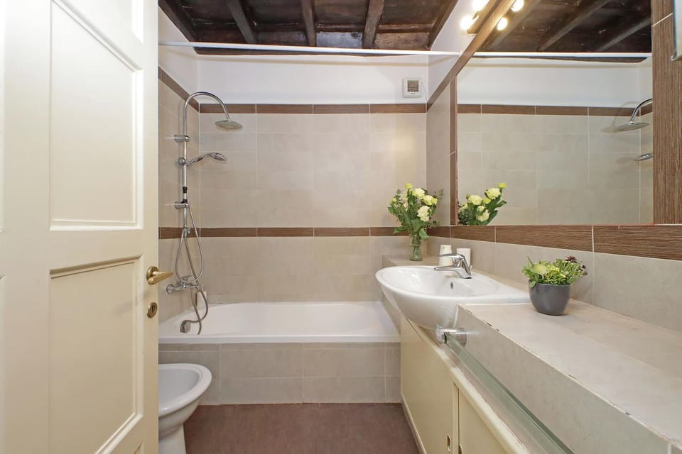 Cozy Apartment Rione Monti Apartment in Rome