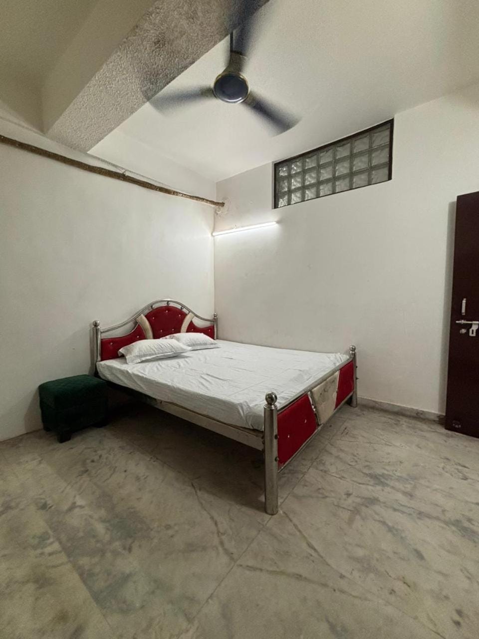 Rudra Residency II Apartment in Varanasi