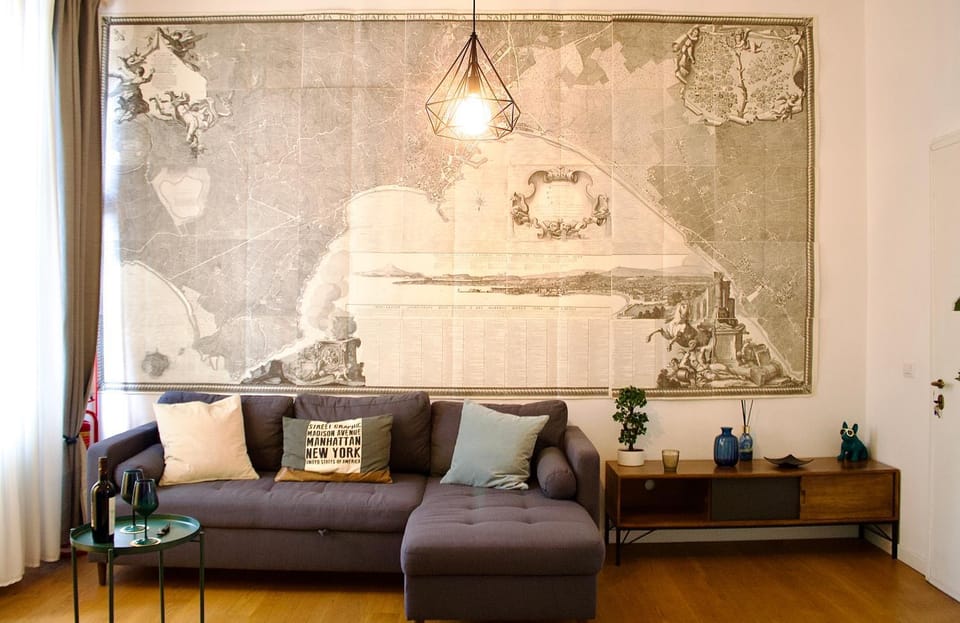 Living room, Decorative detail