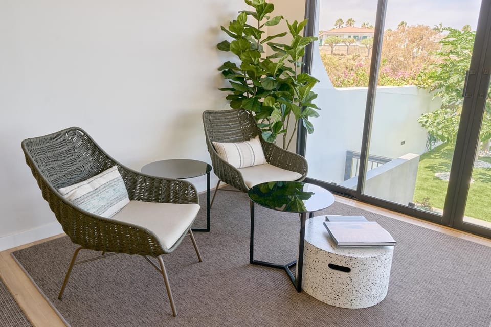 Seating area