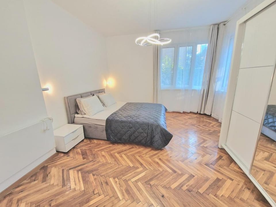 Bed, wardrobe