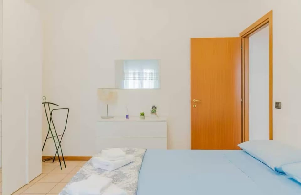 Elegant House by Mony - Free WI-FI Apartment in Province of Lecco