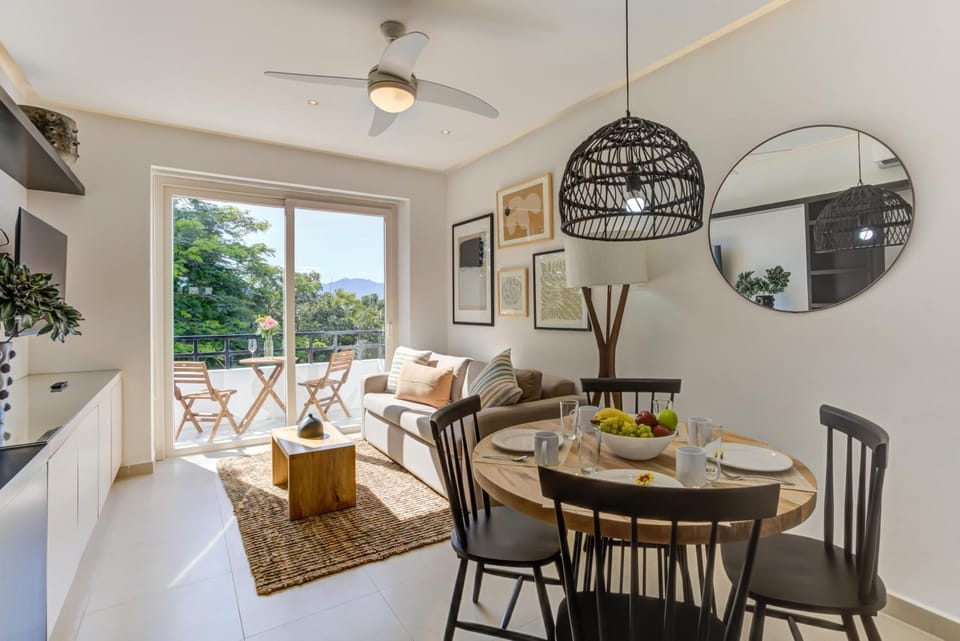 TV and multimedia, Balcony/Terrace, Living room, Dining area