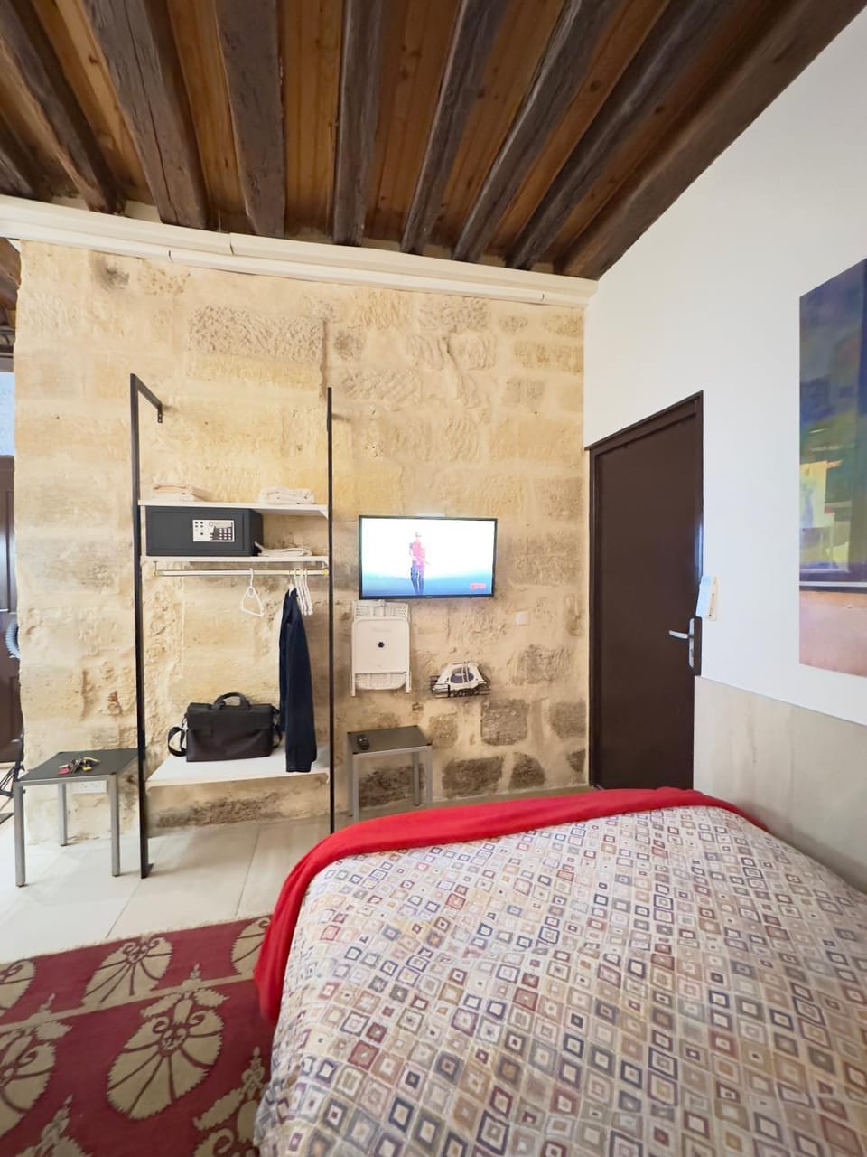 TV and multimedia, Photo of the whole room