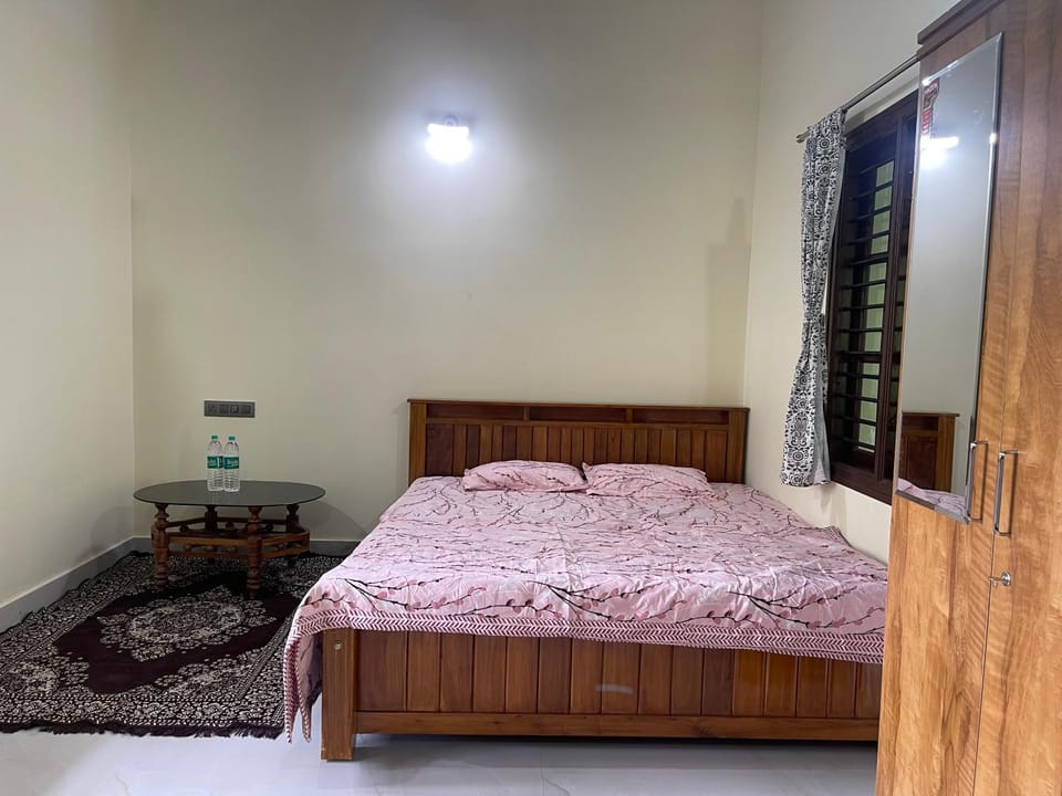 Skyview homestay Devaramane Vacation rental in Karnataka